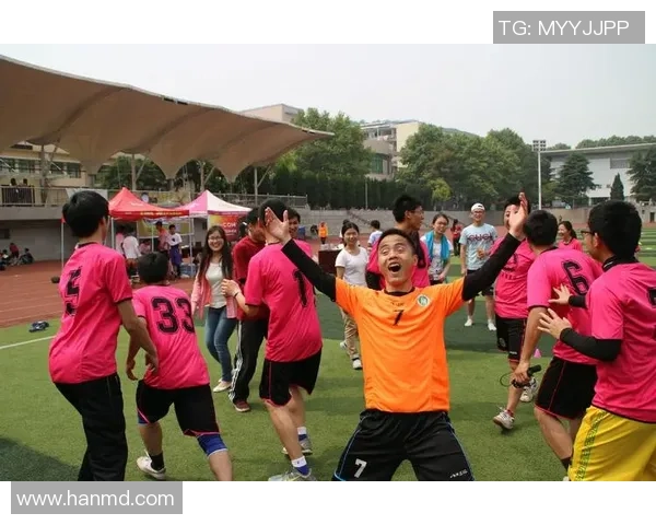 武汉飞盘队状态引发热议球迷与专家观点大相径庭